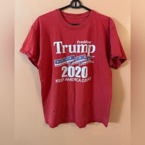 Trump 2020 Graphic Tee L | Red Keep America Great Shirt Political